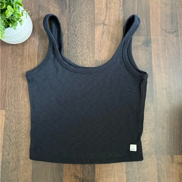 Vuori Sunrise Crop Ribbed Tank - Picture 1 of 12